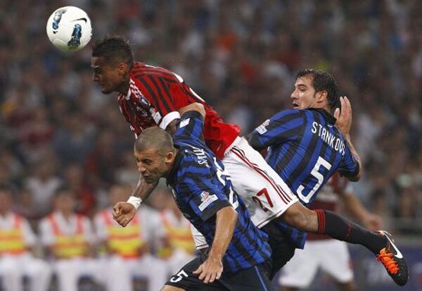 Игровой момент матча «Милан»  - «Интер»