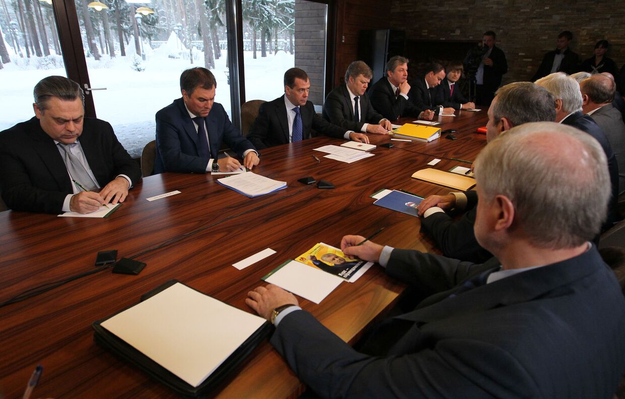 Президент РФ Д.Медведев встретился с лидерами политических партий