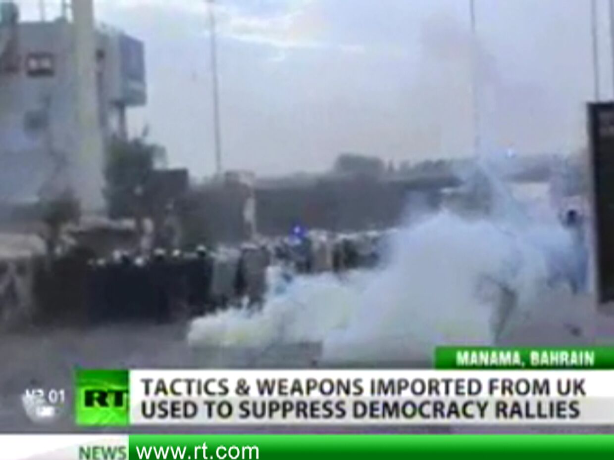 Разгон демонстраций в Бахрейне - тактика и оружие импортированы из Британии