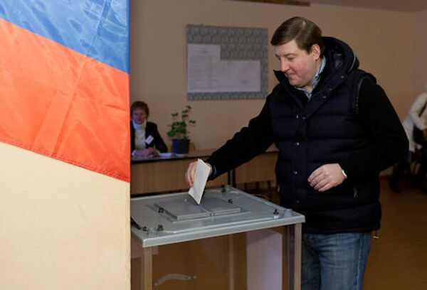 Губернатор Псковской области Андрей Турчак на выборах президента России