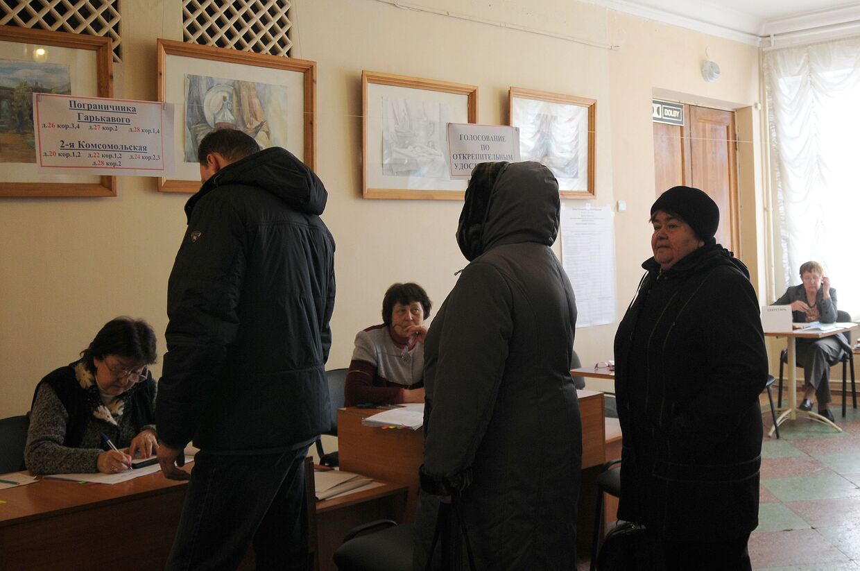 Избирательный участок в Петербурге 