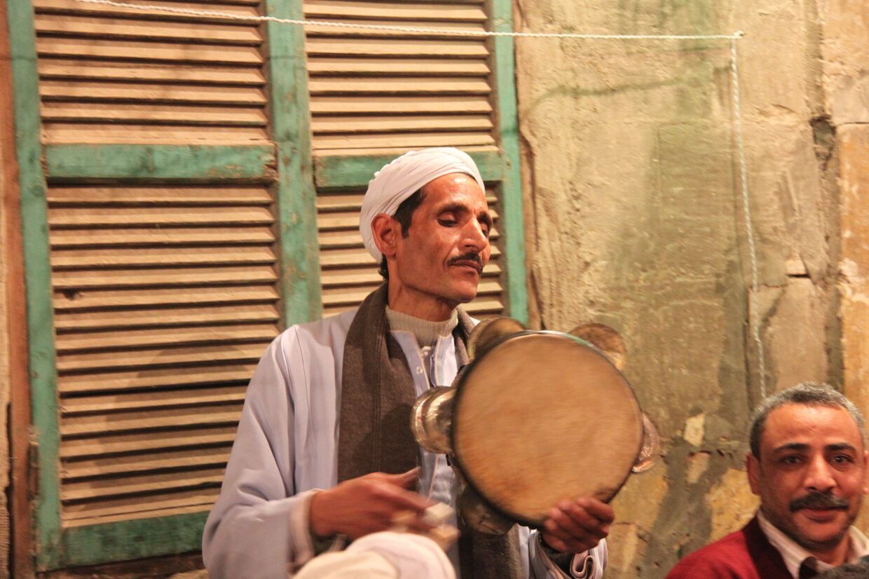 Празднование годовщины рождения имама Хусейна в Каире
