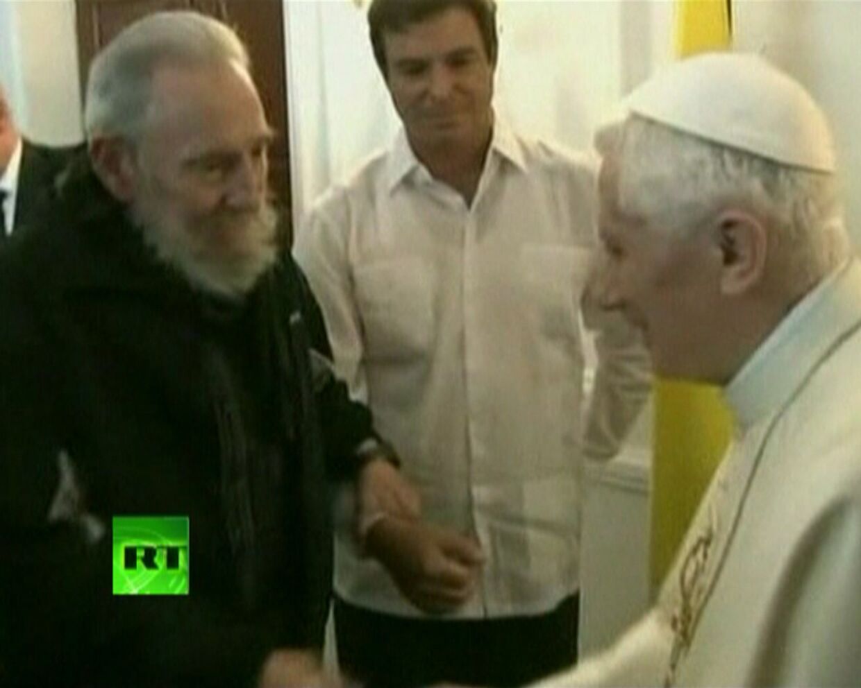 Папа Римский встречается с Фиделем Кастро 