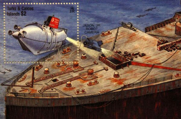 Памятная марка, выпущенная на Терксе и Кайкосе по случаю годовщины катастрофы Титаника