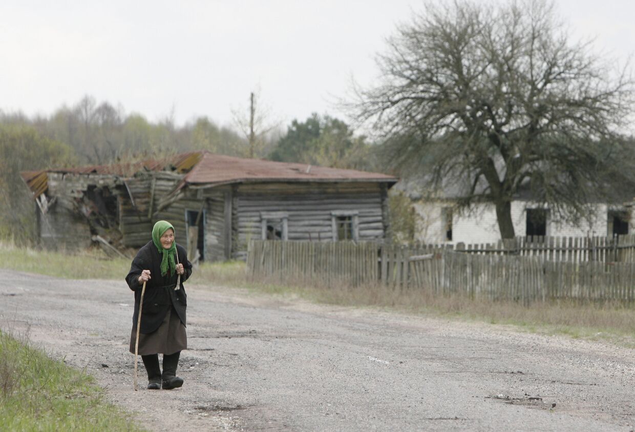 Жители деревни Тульговичи в зоне отчуждения Чернобыльской АЭС