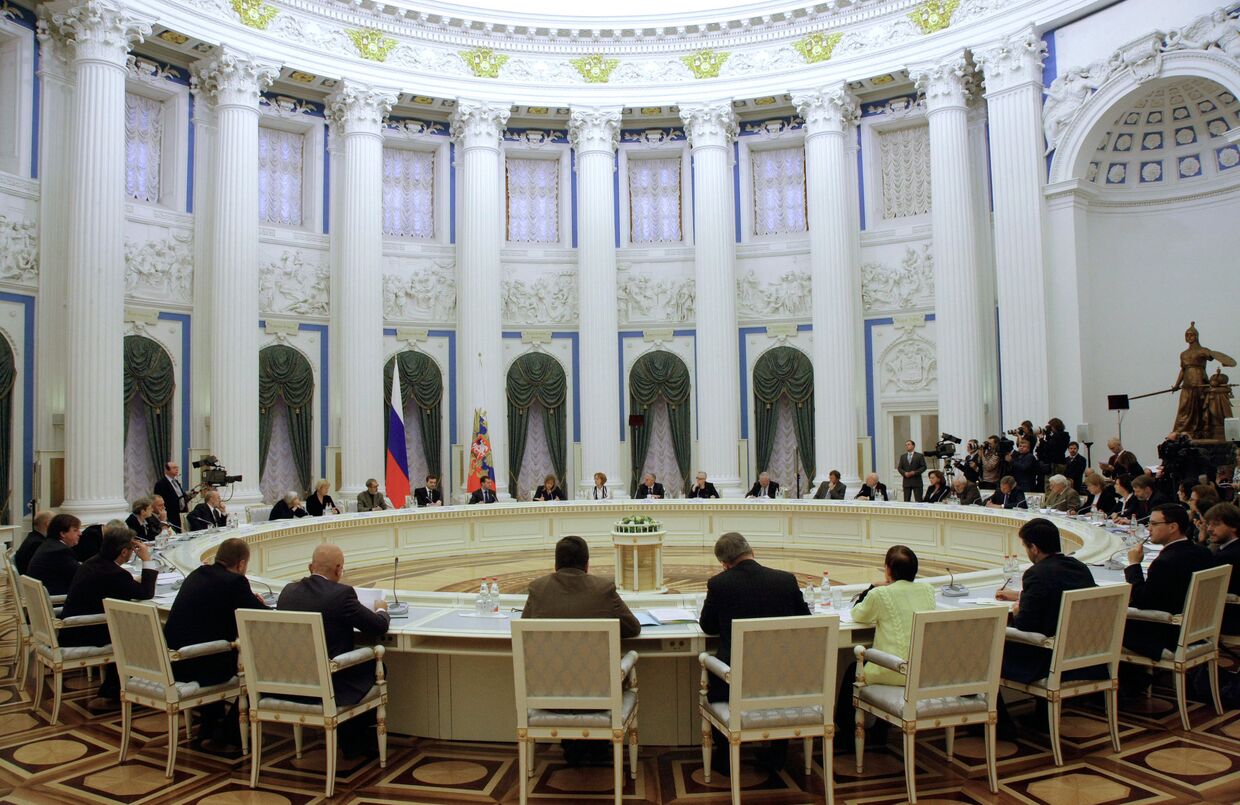 Заседание в Кремле Совета при президенте РФ по содействию развитию институтов гражданского общества и правам человека