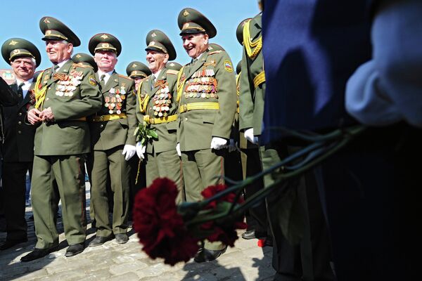 Военный парад, посвященный 67-летию Победы в ВОВ в Екатеринбурге