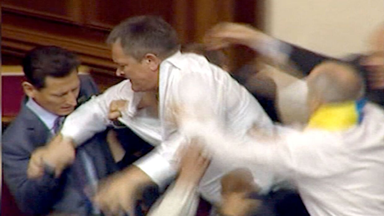 Драка в украинском парламенте