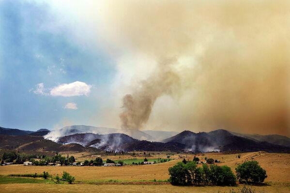 Природный пожар в штате Колорадо, США