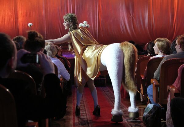 XVI церемония вручения премии Серебряная Калоша XVI церемония вручения премии Серебряная Калоша