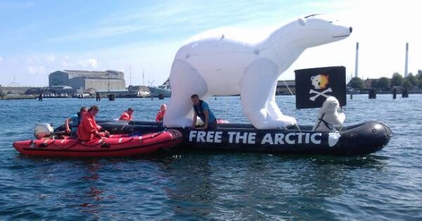 Кампания Гринпис в защиту Арктики от промышленного освоения