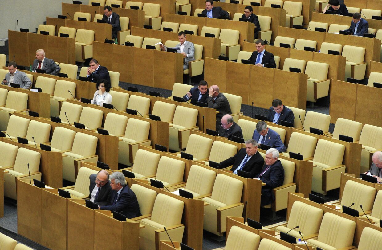 спящие депутаты государственной думы фото