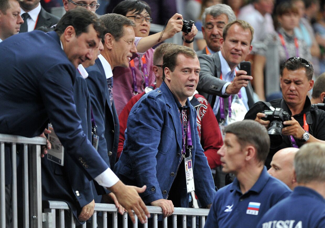 Премьер-министр РФ Д.Медведев в Лондоне