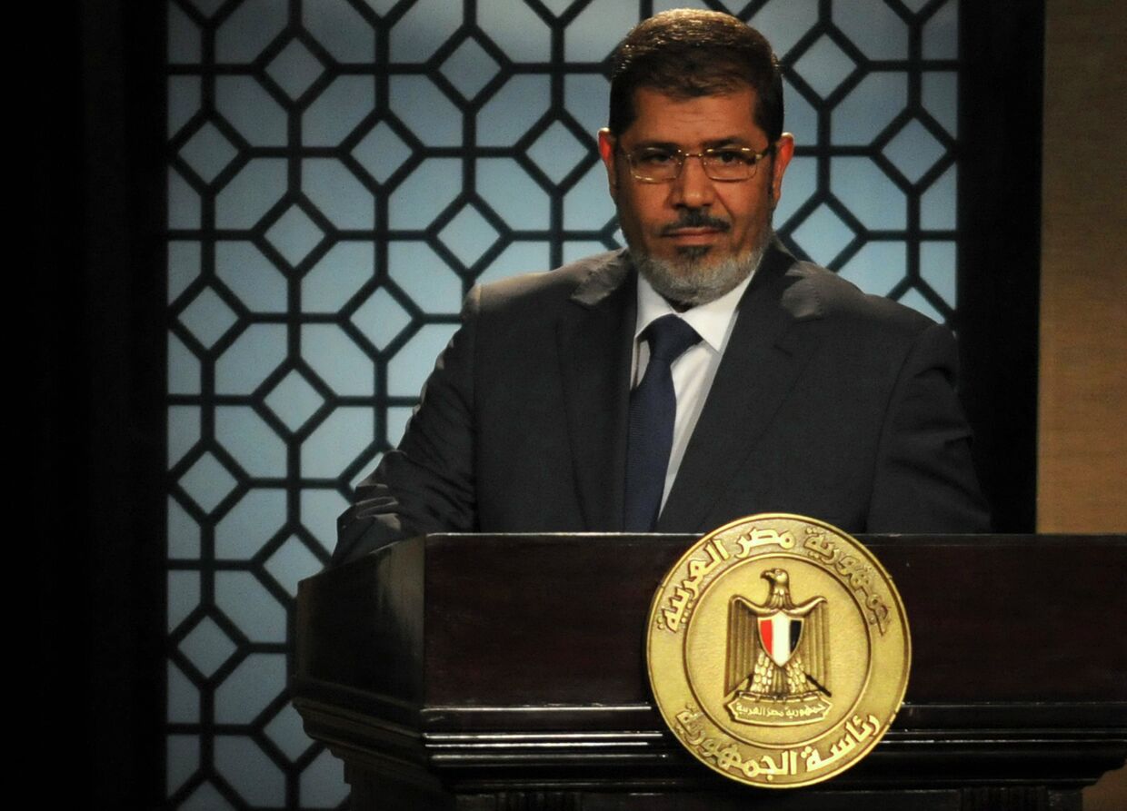 Мухаммед Мурси во время своего первого телевизионного обращения к египтянам