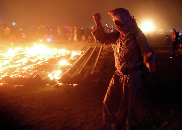 Фестиваль Burning Man в пустыне Блэк-Рок
