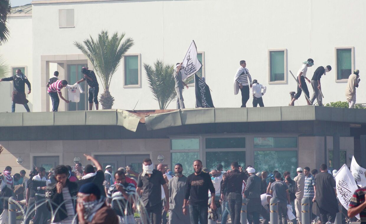 Беспорядки у посольства США в Тунисе