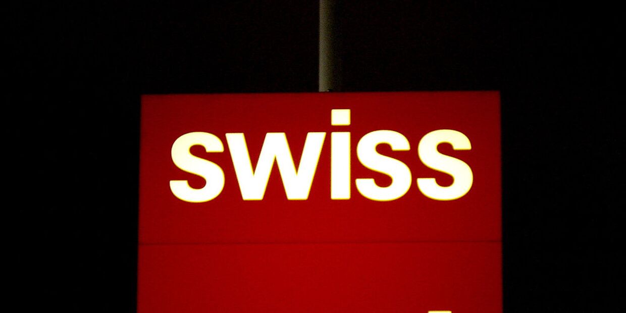 Логотип швейцарского национального авиаперевозчика SWISS