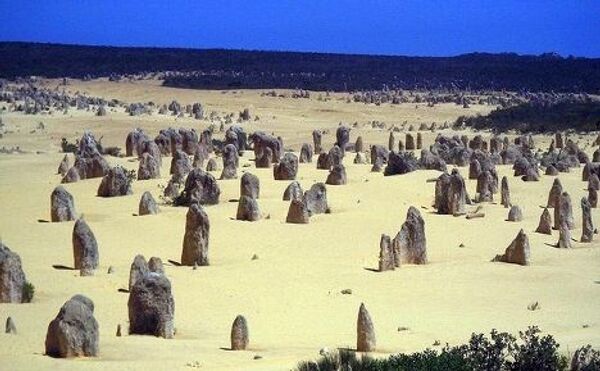Те-Пиннаклс — небольшая пустыня на юго-западе Западной Австралии