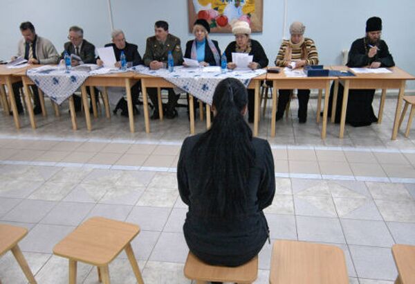 Выездное заседание комиссии по помилованию в женской колонии N 13 города Тобольска