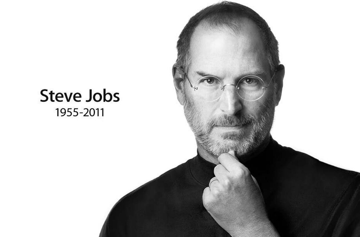 Главная страница сайта компании Apple в день смерти Стива Джоба