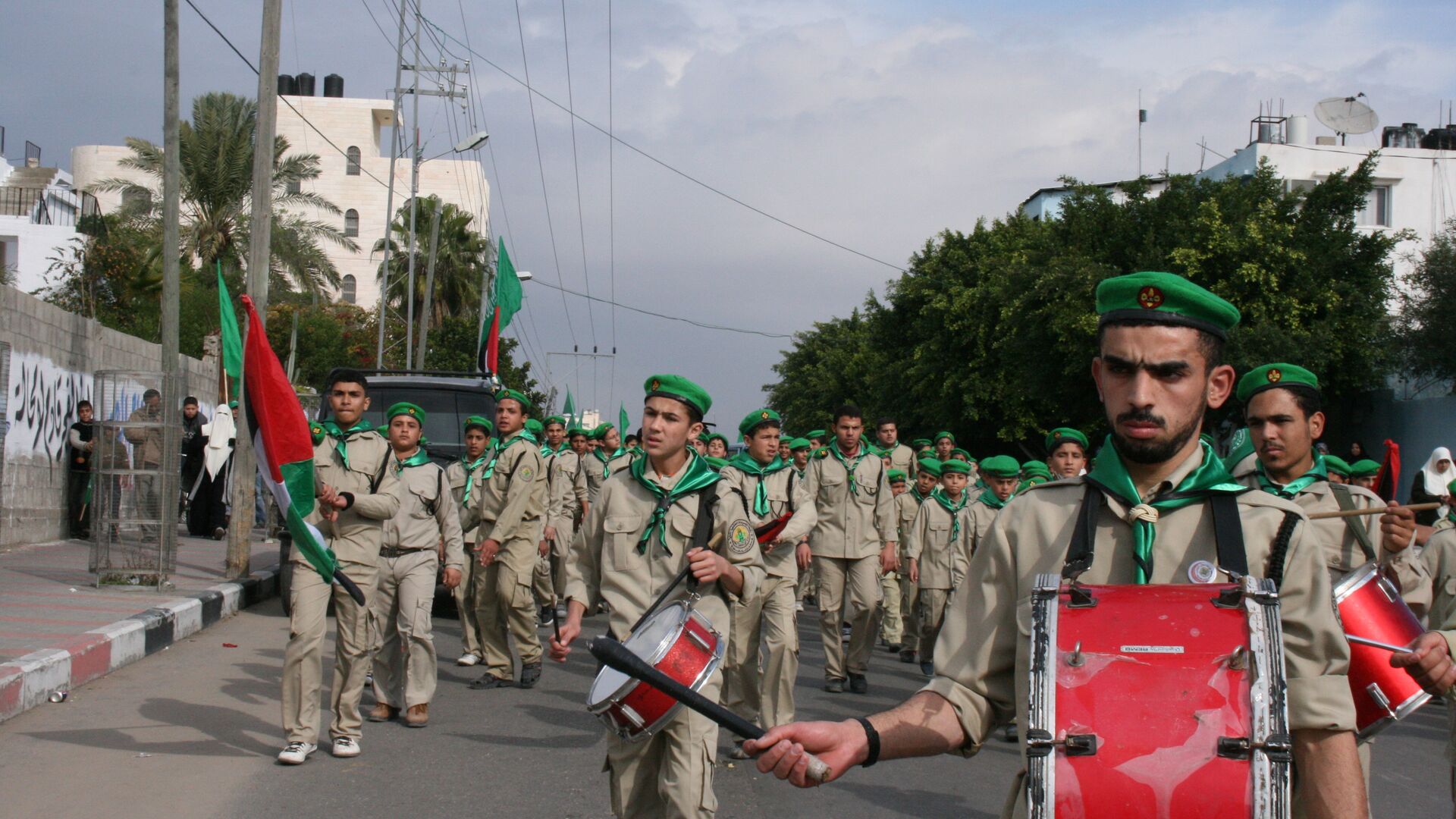 Движение ХАМАС отметило 22-летие многотысячным митингом в Газе - ИноСМИ, 1920, 13.10.2023