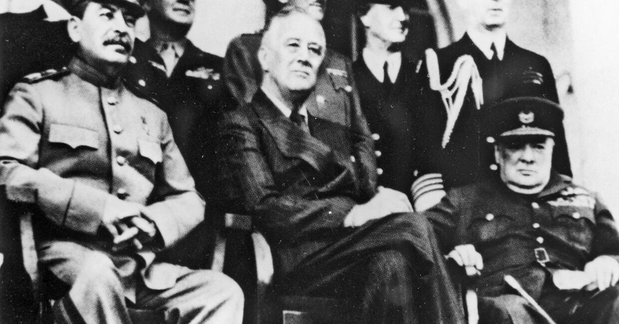 Иосиф Сталин, Франклин Рузвельт и Уинстон Черчиль