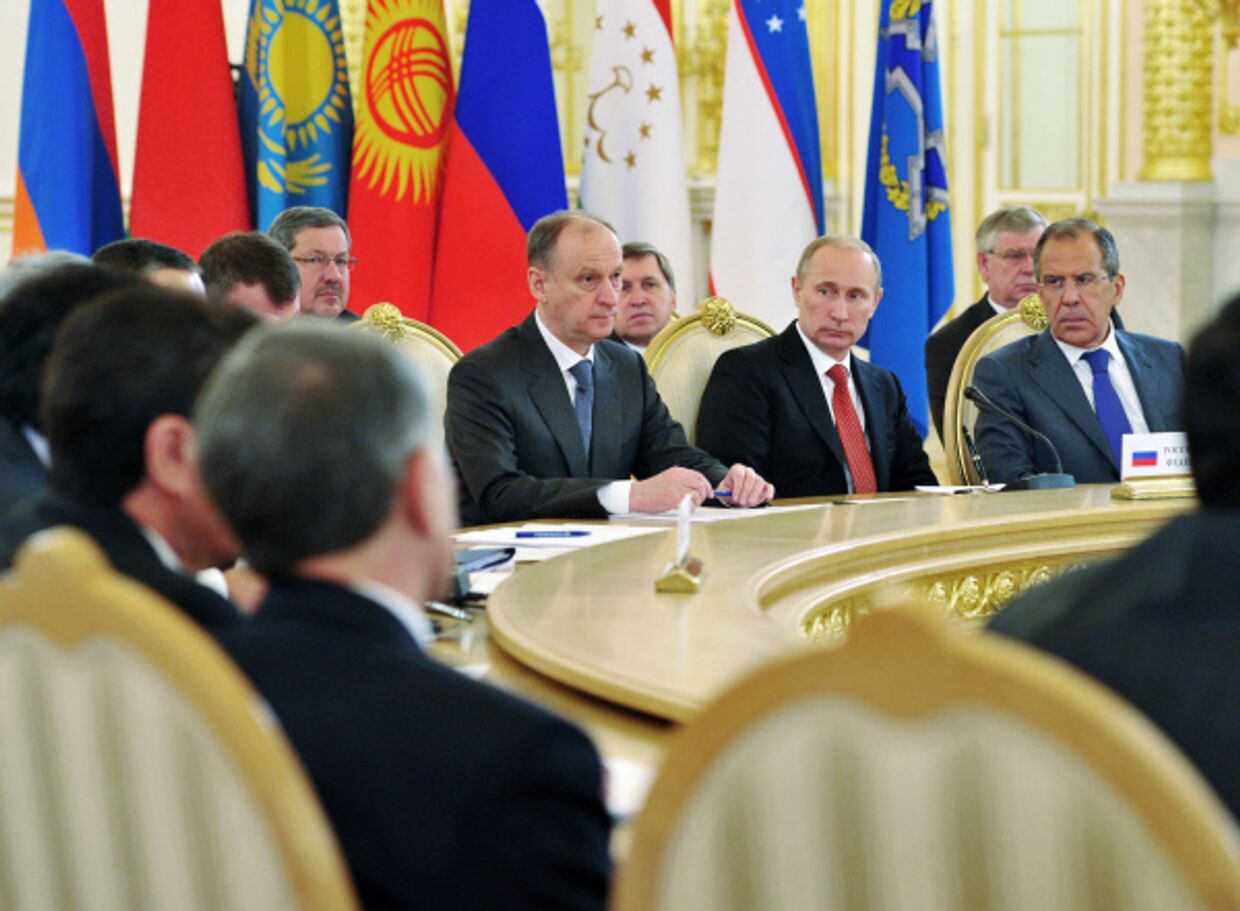 Президент РФ Владимир Путин на саммите лидеров стран-членов ОДКБ