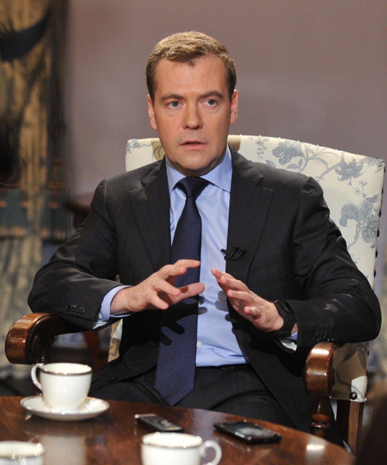 Интервью Дмитрия Медведева представителям французских СМИ