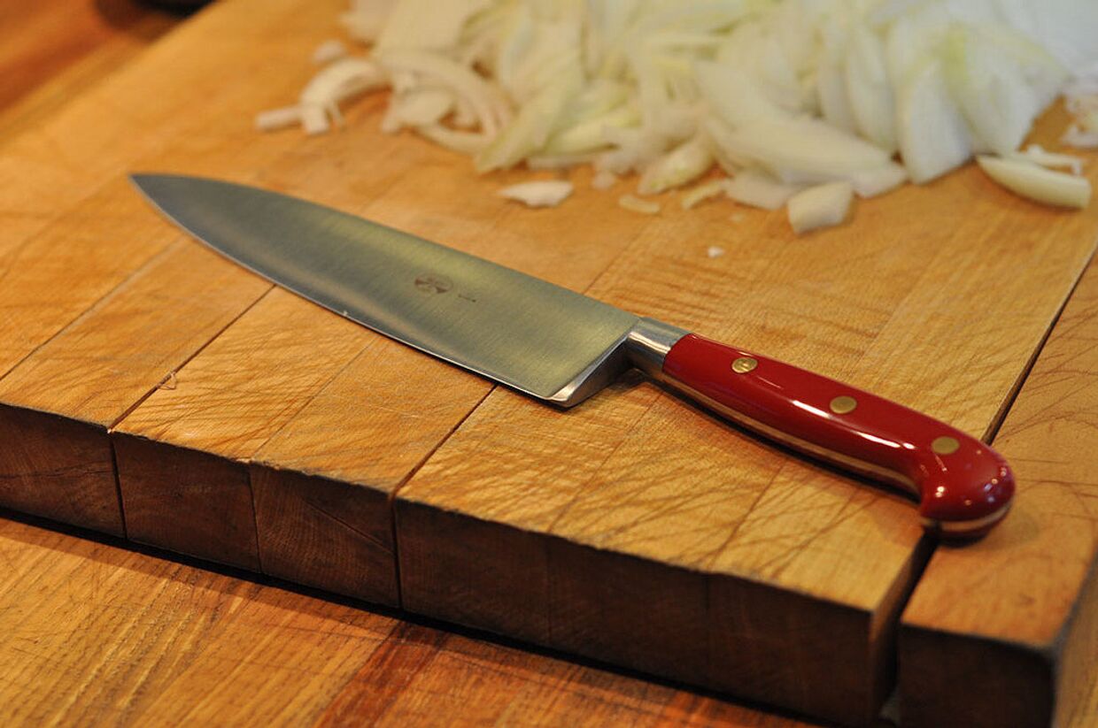 Поварской нож – классика кухонного инструмента
