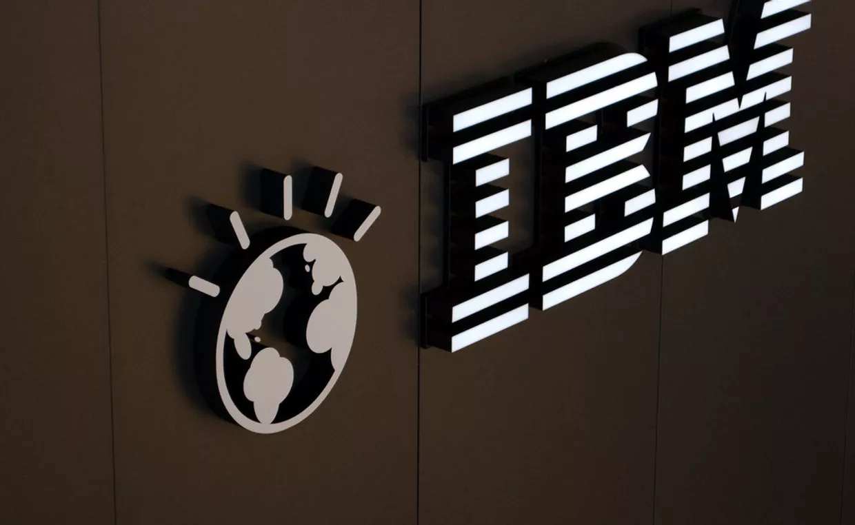 Логотип корпорации IBM Логотип корпорации IBM