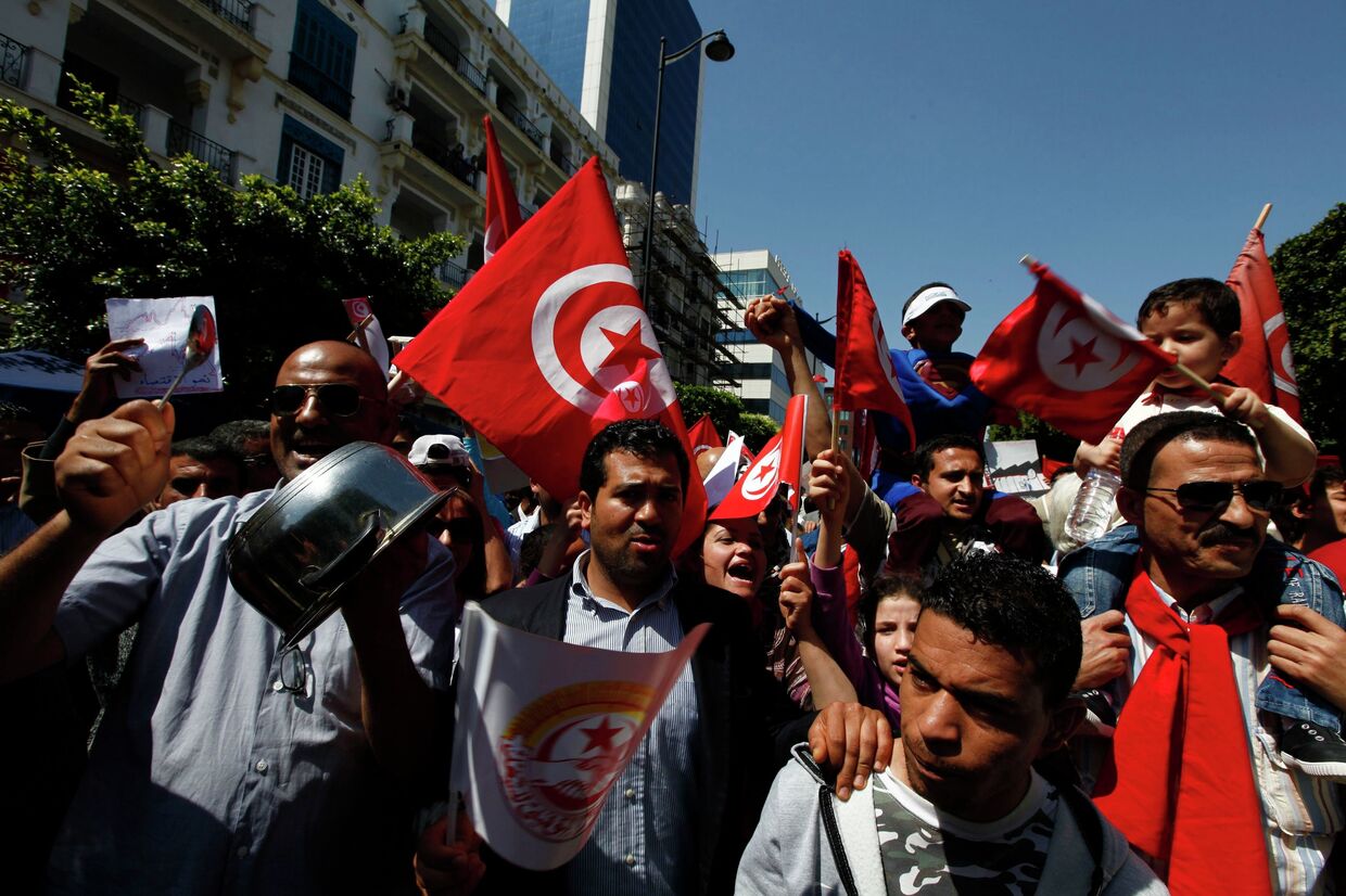 Первомайская демонстрация в Тунисе