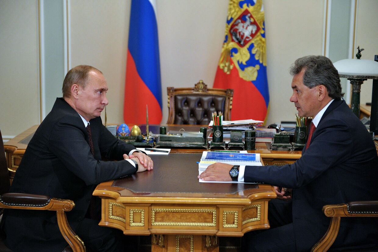 Президент России Владимир Путин и губернатор Московской области Сергей Шойгу