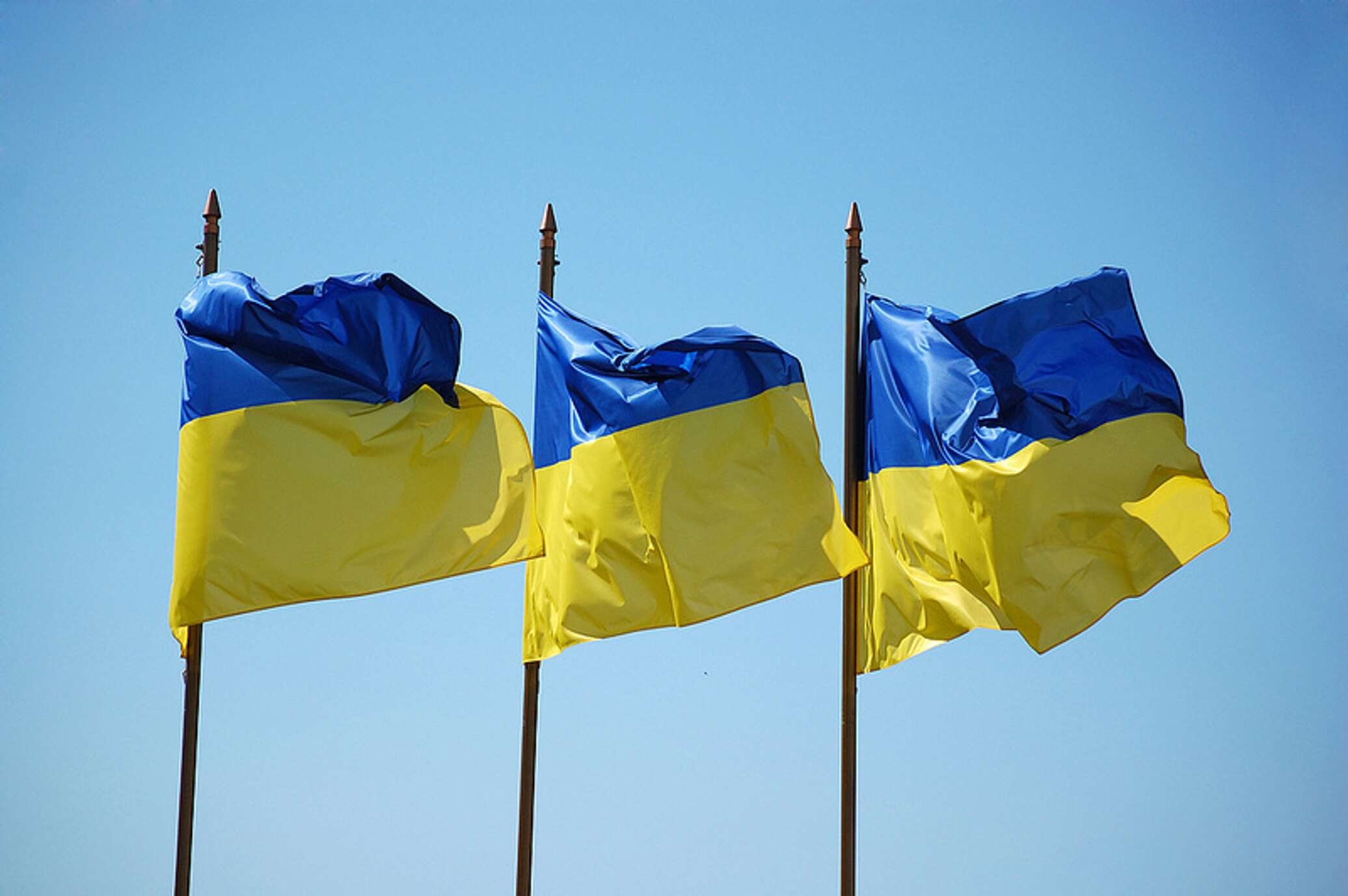 Почему украинский флаг. Флаг Украины. Флаг Укуриана. Украинский прапор. Фотографии флага Украины.