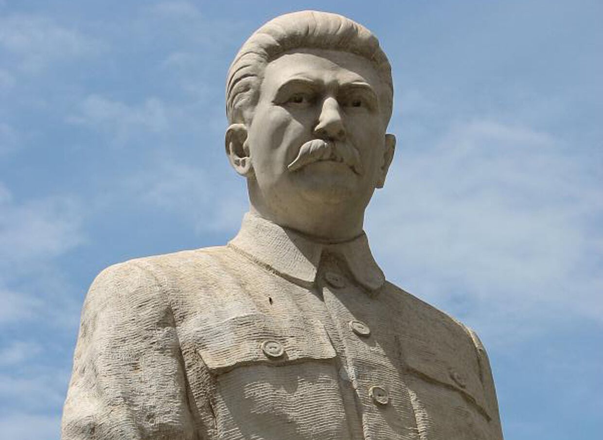 Памятник Сталину в Грузии