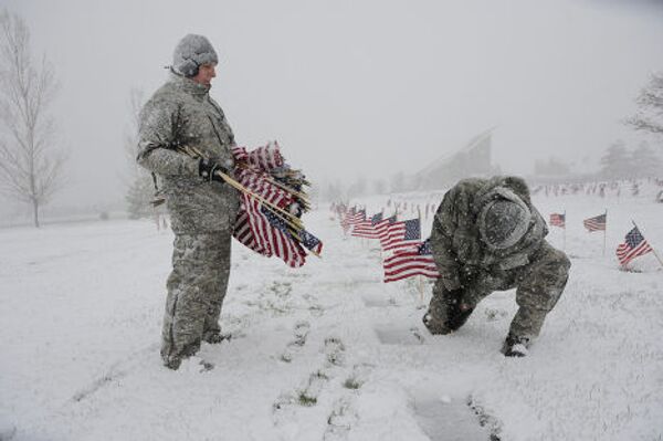 Флаги на могилах военных армии США, 9 ноября 2012 года