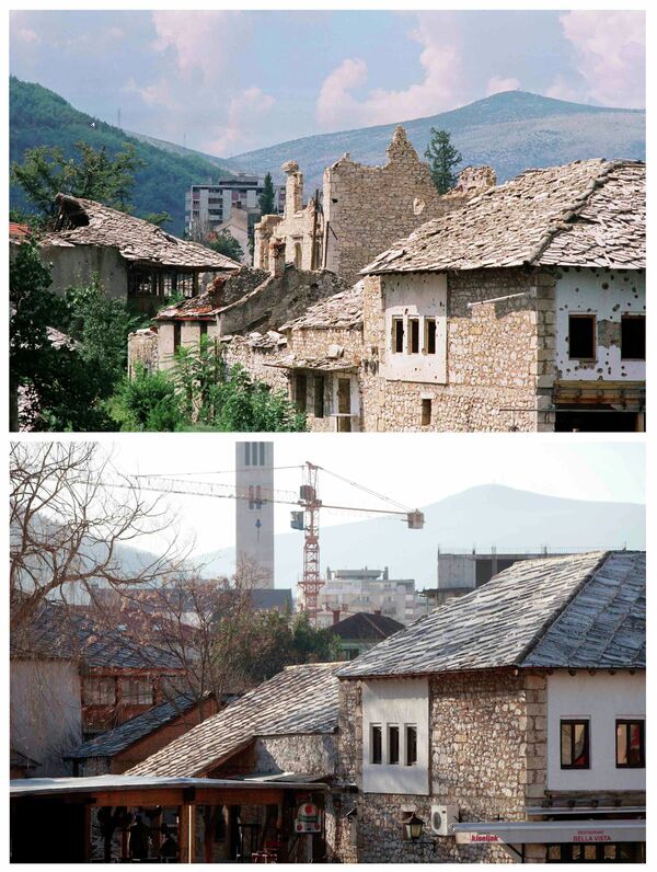Поврежденные здания в старой части города Мостар в июне 1993 и вид с того же места 23 февраля 2013