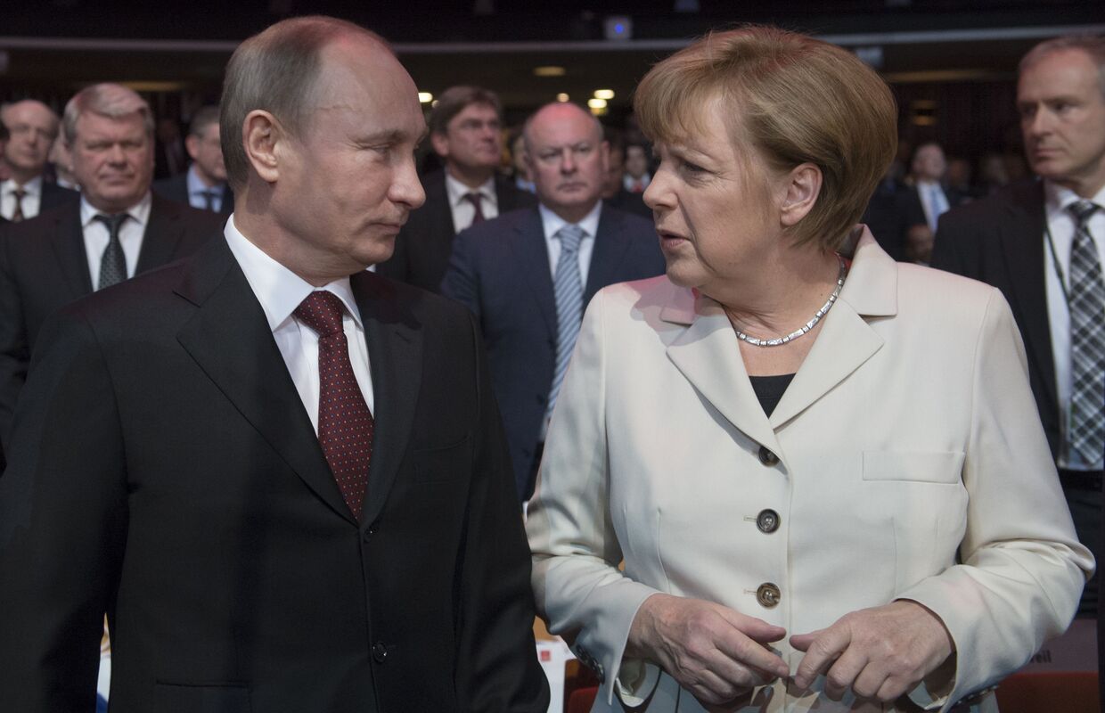 Владимир Путин и Ангела Меркель на открытии Ганноверской промышленной ярмарки