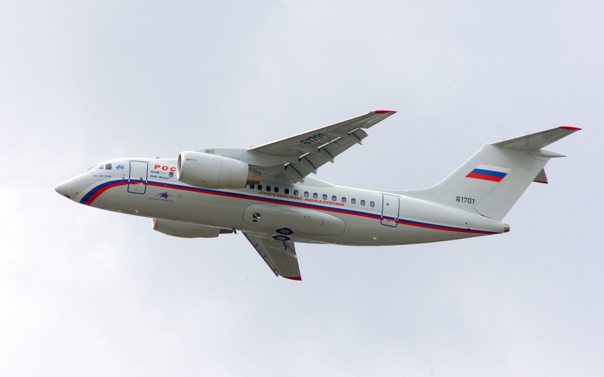 Самолет Ан-148