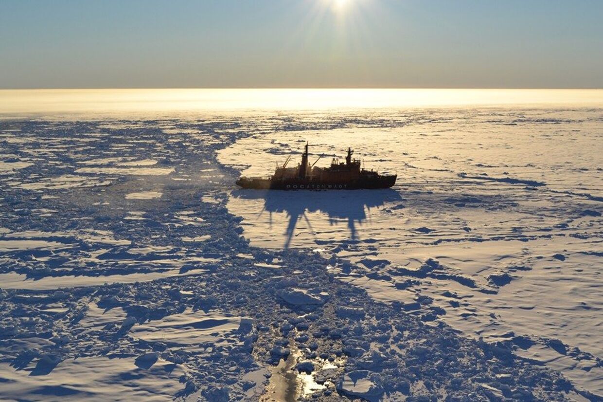 Экспедиция «Арктика-2012» на атомном ледоколе «Россия»