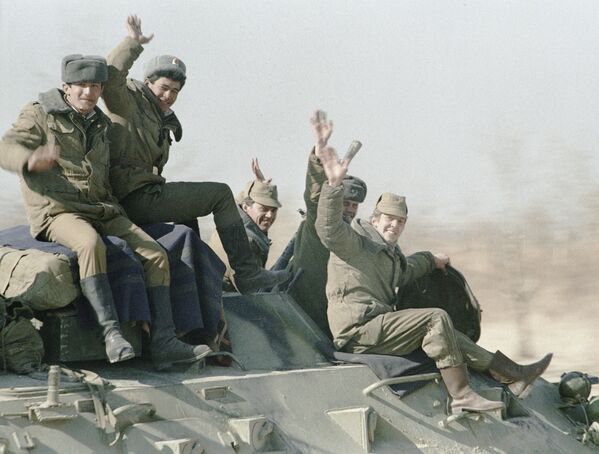 Советские войска покидают Кабул