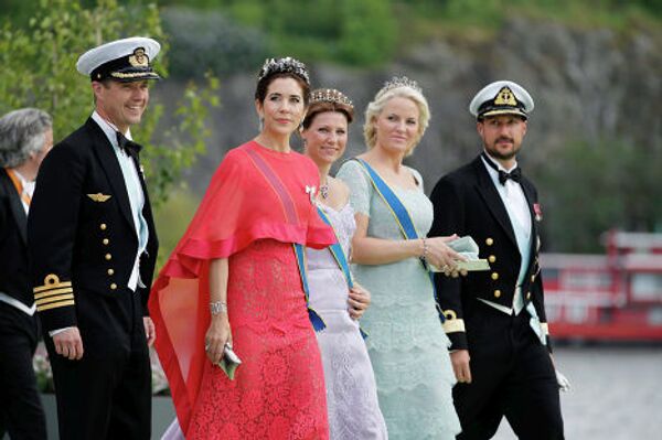 Гости на свадьбе шведской принцессы Мадлен и американского финансиста Кристофера О'Нила
