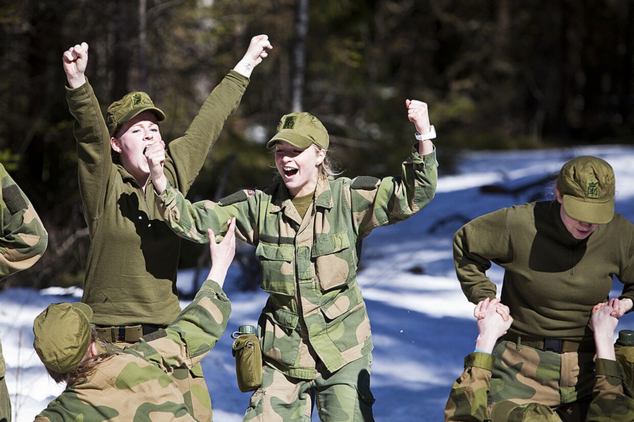 Военный лагерь для женщин в Норвегии