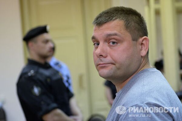Бывший директор «Вятской лесной компании» Петр Офицеро в зале суда в Кирове