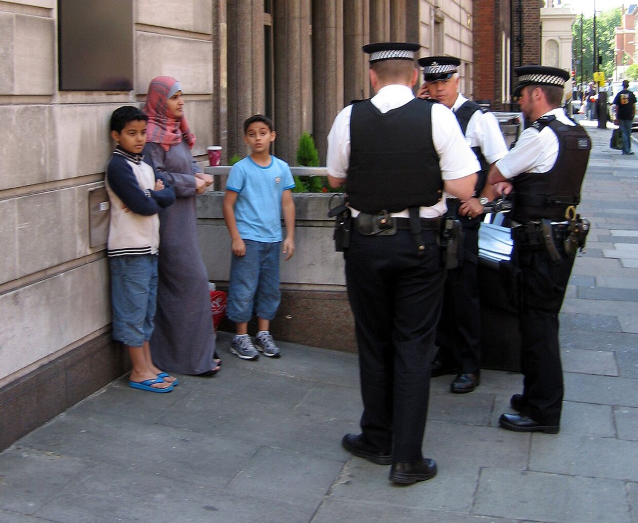Нелегальные иммигранты в Лондоне