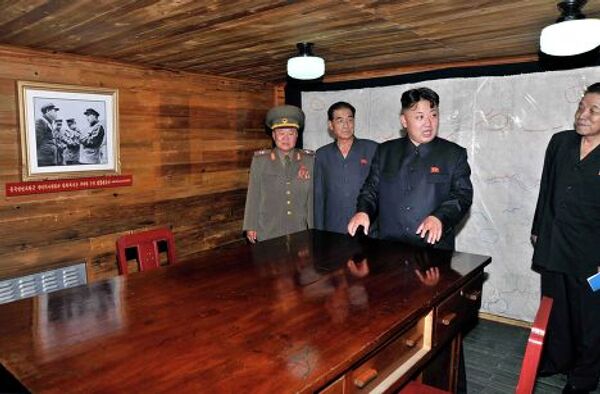 Ким Чен Ын на праздновании 60-ой годовщины окончания Корейской войны
