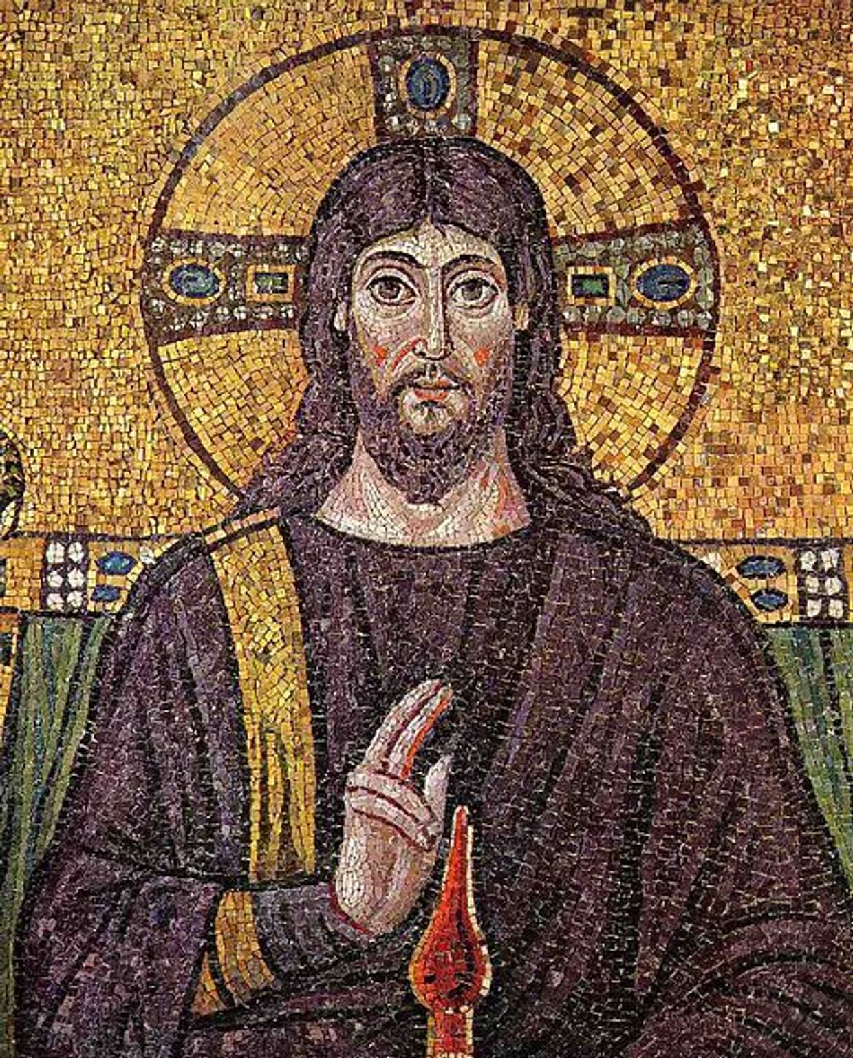 Мозаика с изображением Иисуса в базилике Сант-Аполлинаре-Нуово