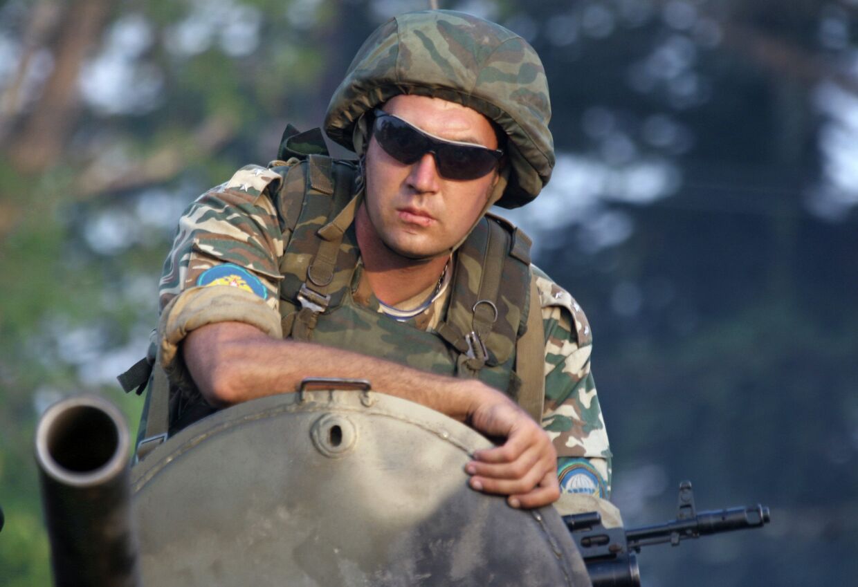 Российский военный на территории Грузии