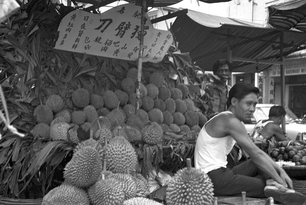На рынке города Сингапура
