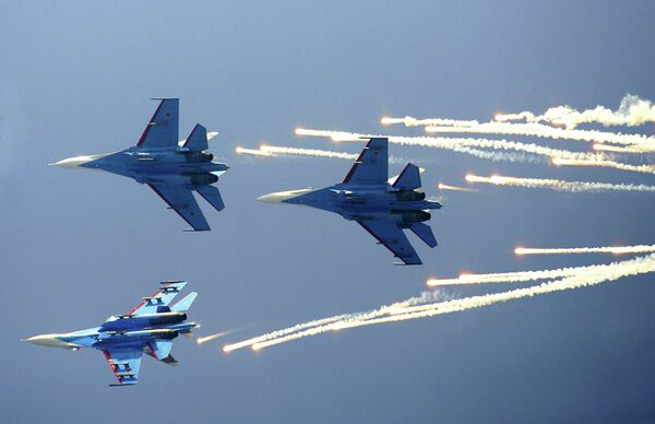 Пилотажная группа Русские Витязи на самолетах Су-27