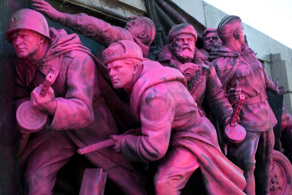 Памятник Советской армии в Софии